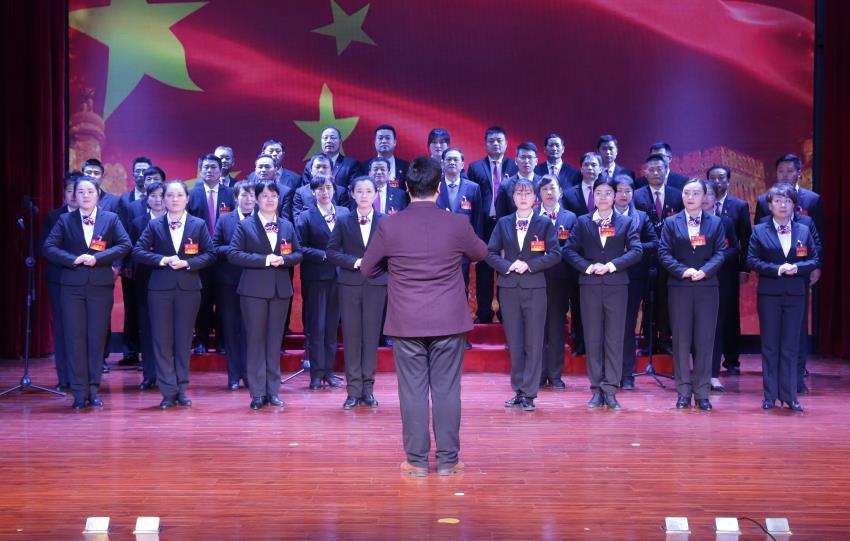 万象城在线2019年度工作动员大会---大合唱《团结就是力量》、《我爱你中国》